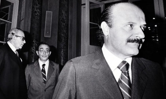 «Συμμετείχαν η Μαφία, οι Μασόνοι και το Βατικανό»: Η μυστηριώδης δολοφονία του «τραπεζίτη του Θεού»