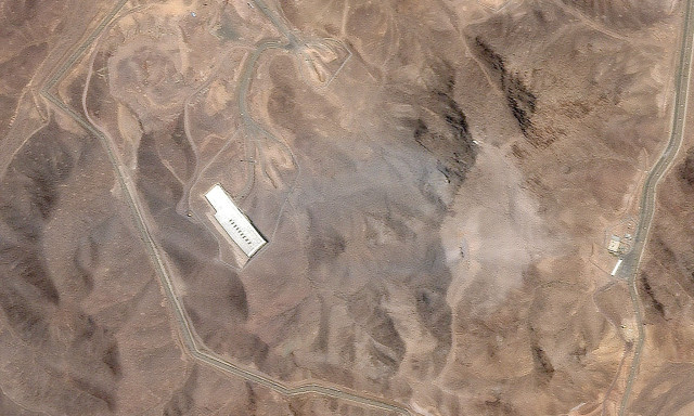 Ιράν: Δορυφορικές εικόνες δείχνουν ζημιές στις εισόδους του πυρηνικού εργοστασίου στο Φόρντοου