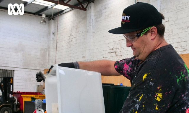 7 χρόνια μάζεψε 450.000 κουτιά για ανακύκλωση  - Έβγαλε 46.000 δολάρια και αγόρασε σπίτι