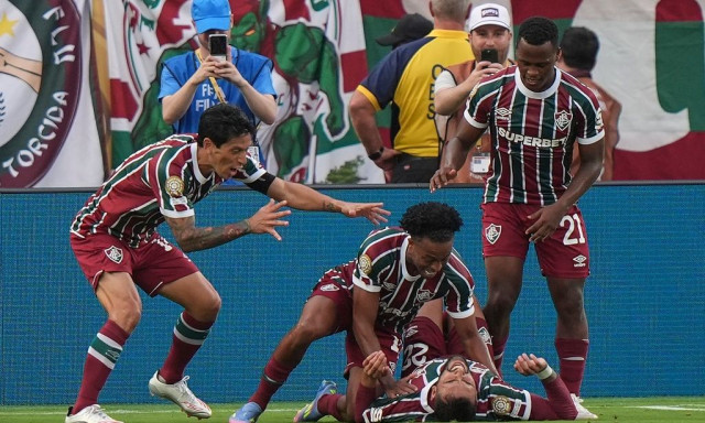 Παγκόσμιο Κύπελλο Συλλόγων: «Αγκάλιασε» την πρόκριση η Φλουμινένσε, έχασε την ευκαιρία η Ρίβερ Πλέιτ