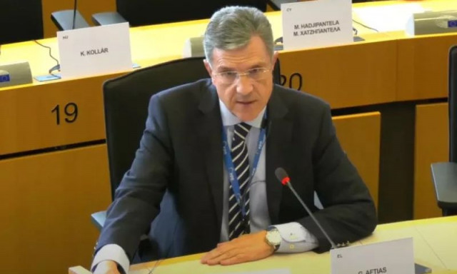 Μέση Ανατολή – Ερώτηση Αυτιά σε Λαγκάρντ: «Πρόβλημα διαρκείας εάν κλείσουν τα Στενά του Ορμούζ»