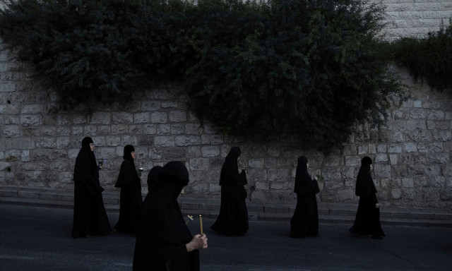 Με τι πλένουν οι καλόγριες - Το μυστικό για άρωμα στα ρούχα χωρίς χημικά