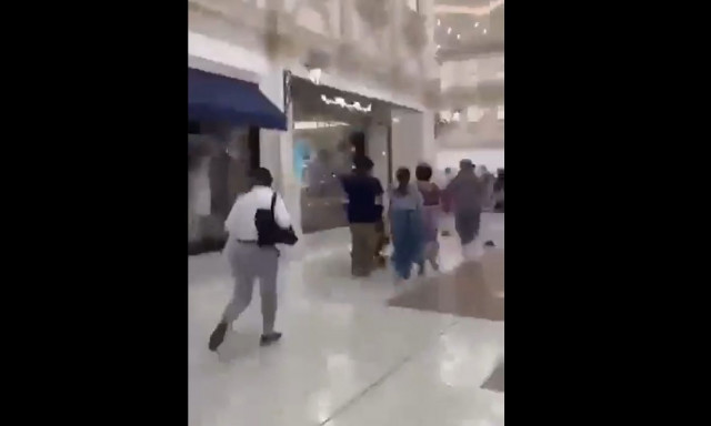 Ντόχα: Πανικός σε εμπορικό κέντρο την ώρα του χτυπήματος από το Ιράν