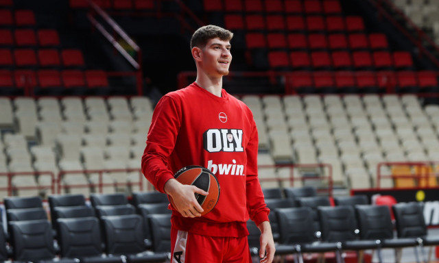 Μεταγραφές: Στην Αμερική ο Σπάρταλης - Υπέγραψε στο κολέγιο του Monmouth!