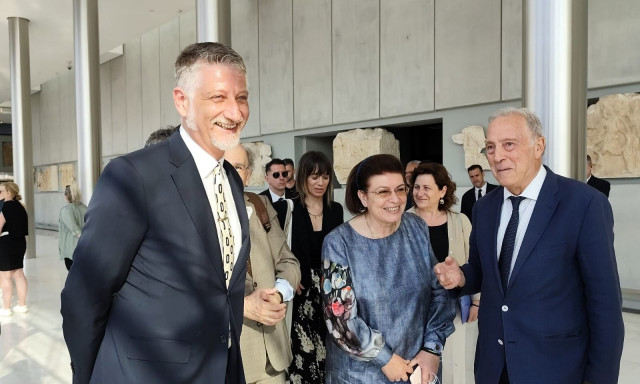 Να επιστρέψει τα Γλυπτά του Παρθενώνα κάλεσε το Βρετανικό Μουσείο ο Ιταλός υπουργός Πολιτισμού