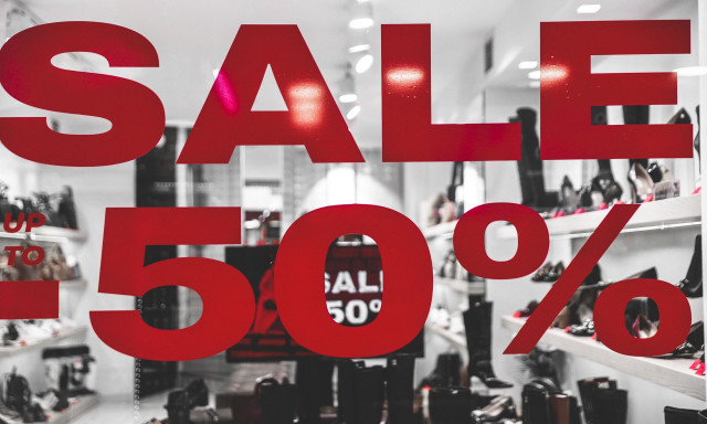 Θερινές εκπτώσεις 2025: Πότε κάνουν «πρεμιέρα» - Έως πότε θα διαρκέσουν