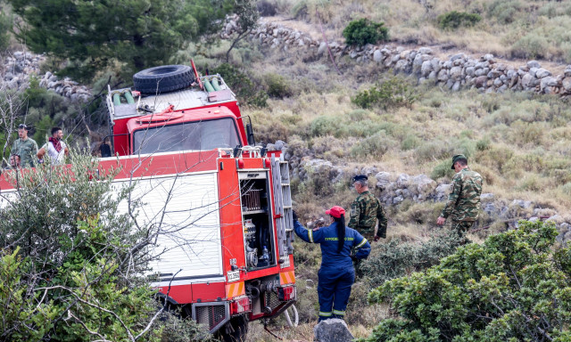 Φωτιά τώρα στην Στεμνίτσα Αρκαδίας - Στη «μάχη» και εναέρια μέσα