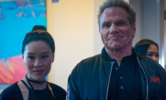 Ο «Τζον» του Cobra Kai δάγκωσε τη συμπρωταγωνίστριά του - Ο δημόσιος διαπληκτισμός