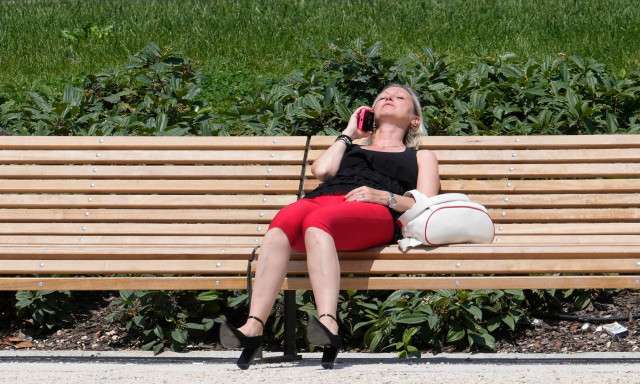 «Μαστιγώνουν» την Ευρώπη καύσωνας και πλημμύρες - Τέσσερις νεκροί σε Ισπανία και Γαλλία