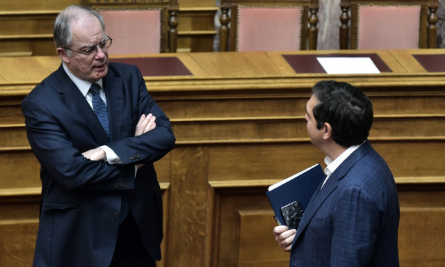 Τασούλας σε Τσίπρα: Δεν είναι δυνατή η δημοσιοποίηση των πρακτικών της σύσκεψης μετά το δημοψήφισμα