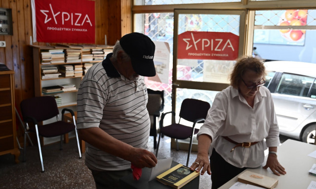 Ικανοποίηση στην ηγεσία του ΣΥΡΙΖΑ για την εκλογή της νέας ΚΕ