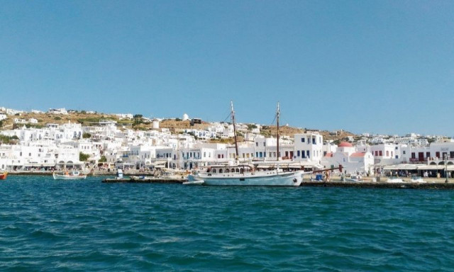 Καλοκαιρινές διακοπές: Ταξίδια με πλοία σε Ελλάδα και εξωτερικό με ένα scan