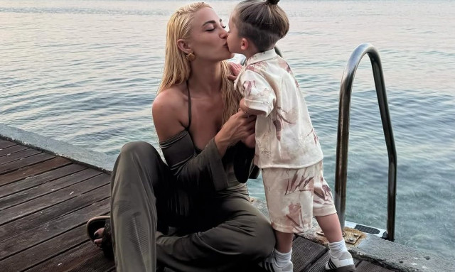 Ιωάννα Τούνη: «Με νοιάζει να μάθει, να τολμάει, να ζει» - Η νέα ανάρτηση με τον γιο της