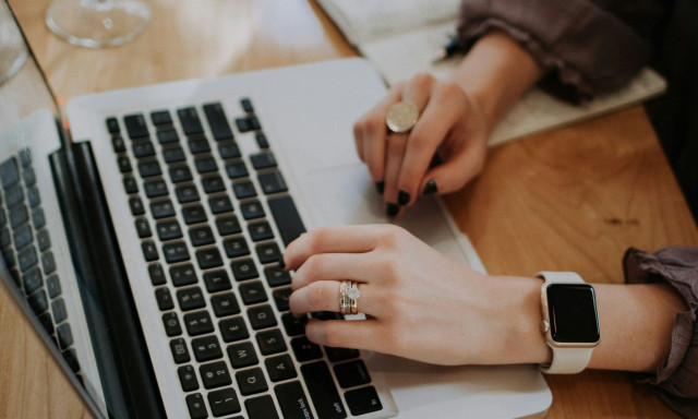 Κάτω από το 8% η ανεργία έπειτα από 17 χρόνια - Ιστορική βελτίωση για νέους και γυναίκες