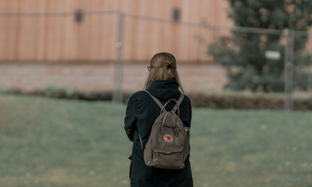 Συναγερμός για την εξαφάνιση ανήλικης από χώρο φιλοξενίας στην Αθήνα