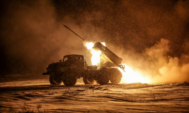 ΗΠΑ: Τελειώνουν τα αποθέματα των πυραύλων- Το Πεντάγωνο αναστέλλει ορισμένες αποστολές στην Ουκρανία