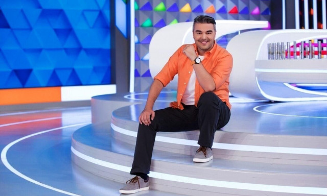 STAR: Αυτός είναι ο παρουσιαστής του «Club 1%»