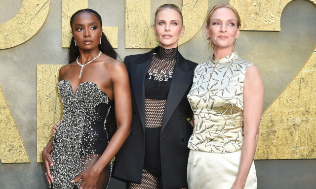Η Charlize Theron αποκαλύπτει: «Προσπαθούσα χρόνια να συνεργαστώ με την Uma Thurman»