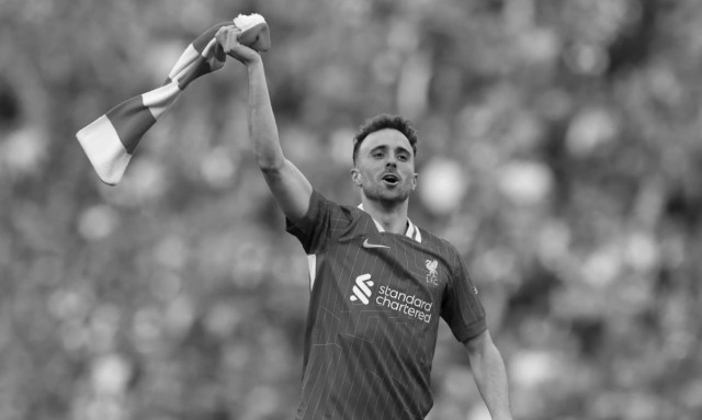 Η Λίβερπουλ τίμησε τα γενέθλια του Ζότα - «Για πάντα στις καρδιές μας»