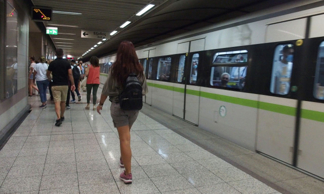 Μετρό: Πρεμιέρα σήμερα για την 24ωρη λειτουργία – Οι ώρες των δρομολογίων