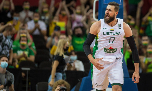 Προπονητής Νάγκετς: «Ευλογημένοι που αποκτήσαμε τον Βαλαντσιούνας»