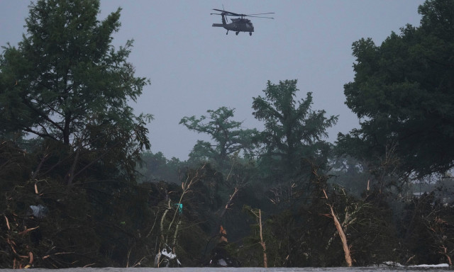 Φονικές πλημμύρες στο Τέξας: Απεγνωσμένη αναζήτηση για 24 αγνοούμενα κορίτσια από θερινή κατασκήνωση