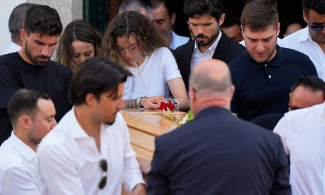 Ντιόγκο Ζότα: Τραγικές φιγούρες η σύζυγος κι οι γονείς του Πορτογάλου