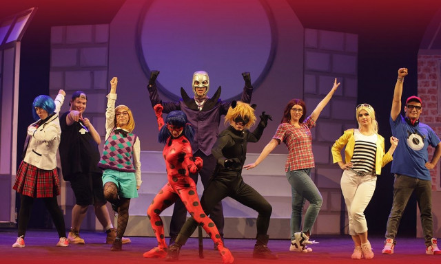 Η θεατρική παράσταση «MIRACULOUS: Ιστορίες των Ladybug & Cat Noir» κάνει περιοδεία σε όλη την Ελλάδα