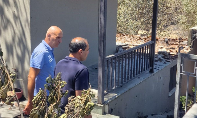 Αυτοψία του υφυπουργού Κ. Κατσαφάδου σε καμένες εκτάσεις της Ανατολικής Αττικής