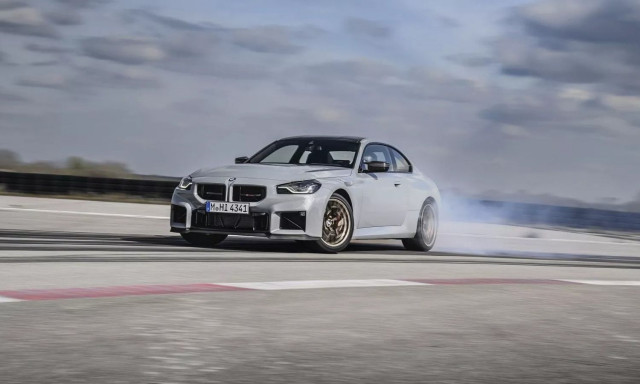 Η BMW M2 CS έσπασε τα χρονόμετρα στο Nurburgring