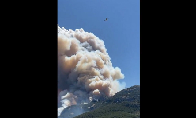 Ο πύρινος εφιάλτης συνεχίζει την καταστροφική πορεία του στην Ευρώπη