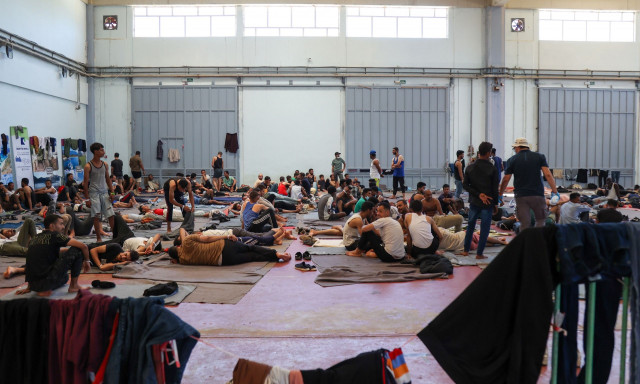 Κρήτη: Δεν έχουν τέλος οι καραβιές μεταναστών - Ακόμα 520 εντοπίστηκαν νότια της Γαύδου