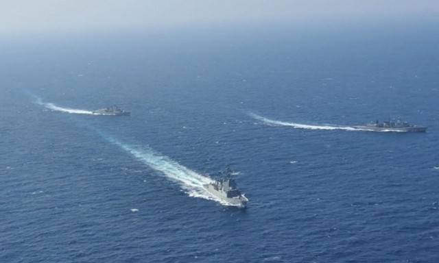 Ερυθρά Θάλασσα: Σε εξέλιξη επιχείρηση διάσωσης στο ελληνόκτητο πλοίο που δέχτηκε επίθεση