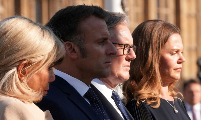 Συνάντηση Μακρόν–Στάρμερ: Μετανάστευση και Ουκρανία στο τραπέζι των διαπραγματεύσεων