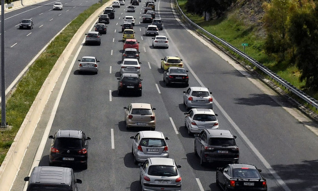 Κίνηση στους δρόμους: Στο «κόκκινο» Κηφισός, Κηφισίας, Μεσογείων και Αττική οδός