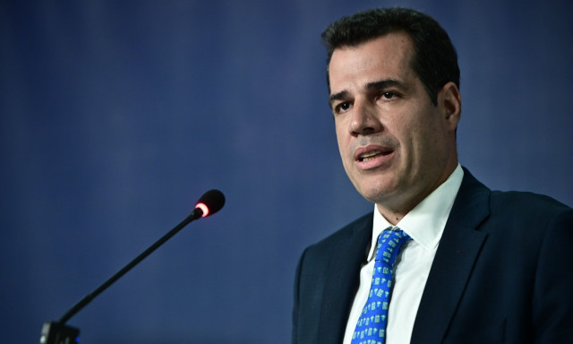 Plevris to chair meeting on handling the migration flows to Crete on Friday