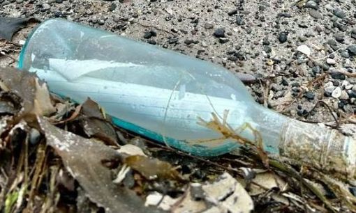 Ιρλανδία: Ρομαντικό μήνυμα σε μπουκάλι βρέθηκε 13 χρόνια μετά - Ταξίδεψε 2000 μίλια