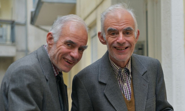 Θεσσαλονίκη: Θλίψη για τον θάνατο του Ανέστη, ενός εκ των θρυλικών διδύμων της πόλης