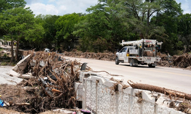 Φονικές πλημμύρες στο Τέξας: Στους 120 οι νεκροί, 173 αγνοούμενοι, 27 σοροί χωρίς ταυτότητα