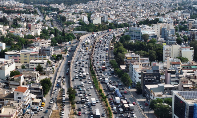 Κίνηση τώρα: «Έμφραγμα» σε Κηφισό και Κηφισίας - Μεγάλες καθυστερήσεις σε Αττική Οδό