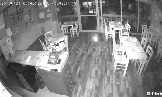 Νέα Φιλαδέλφεια: Πώς η κάμερα επιχείρησης «τσάκωσε» 49χρονο διαρρήκτη - Βίντεο ντοκουμέντο