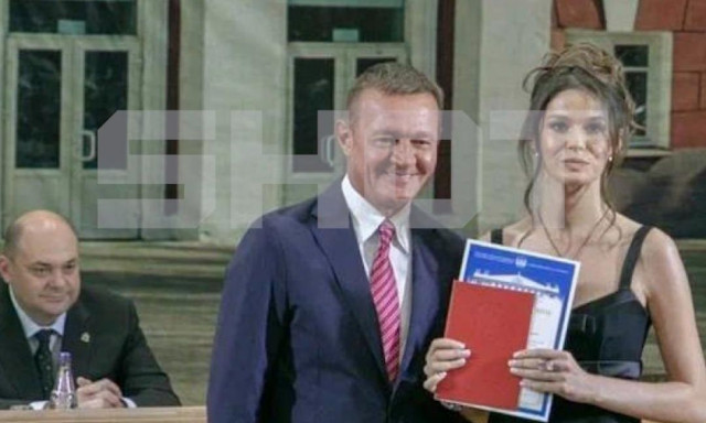 Ρωσία: Το «ροζ» παρελθόν του υπουργού αποκαλύπτεται μετά την αυτοκτονία