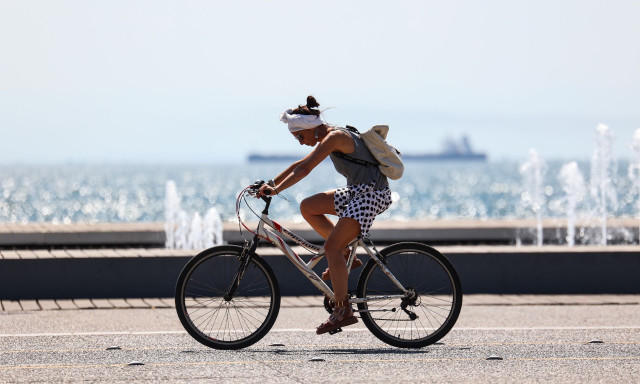 Καιρός: Εφιαλτική πρόβλεψη για τον Αύγουστο - Τι δείχνουν τα προγνωστικά στοιχεία