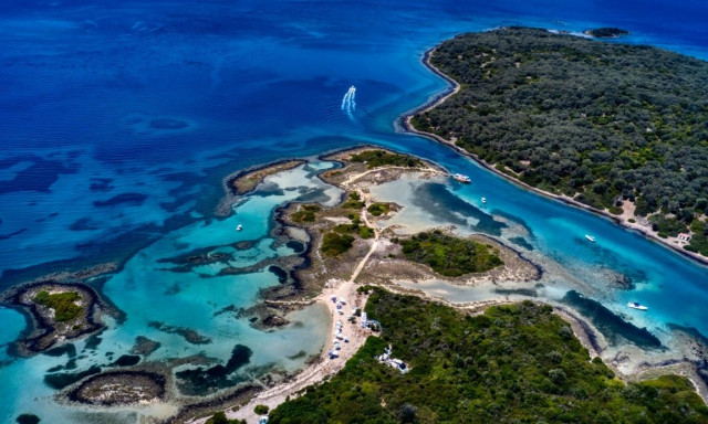 Τραγωδία στα Λιχαδονήσια: Νεκρός 69χρονος τουρίστας