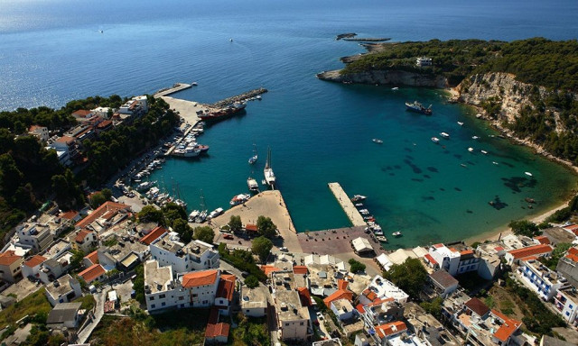 Αλόννησος: Ρύπανση στο λιμάνι του Πατητηρίου