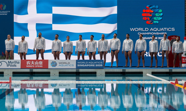 Ελλάδα – Κίνα 26-5: Εμφατική αντίδραση από την Εθνική στο Παγκόσμιο Πρωτάθλημα Υγρού Στίβου!