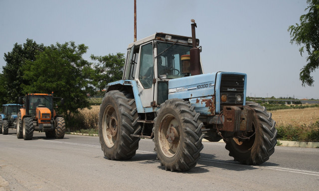 Αγρότες: Σήμερα οι αποφάσεις τους για «μπλόκα»