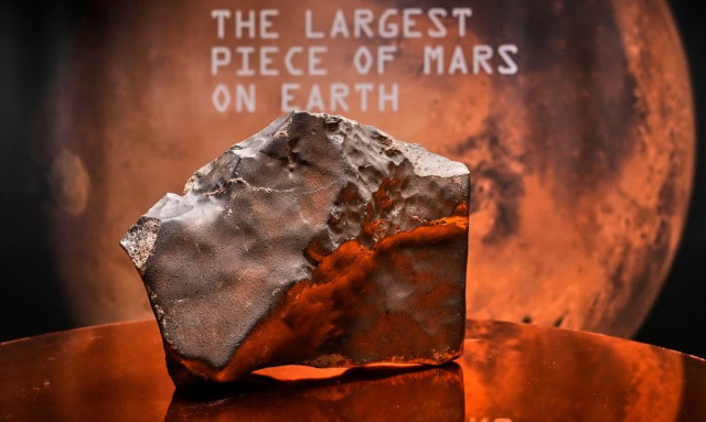 Ο μεγαλύτερος μετεωρίτης του Άρη βγαίνει σε δημοπρασία - Στα 2 με 4 εκατ. δολάρια η τιμή εκκίνησης