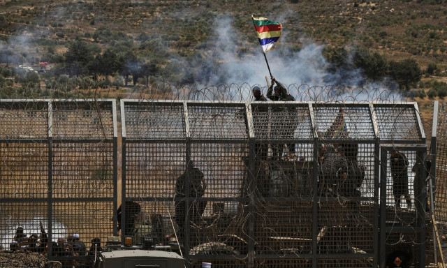 Ξεσηκωμός των Δρούζων του Ισραήλ: Εκατοντάδες περνούν τα σύνορα προς την Συρία για να πολεμήσουν