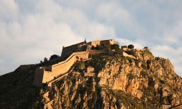 2ο Φεστιβάλ Ακροναυπλίας: Αναδεικνύει τη σύνδεση του Ναυπλίου με την ελληνική ιστορία και τις τέχνες